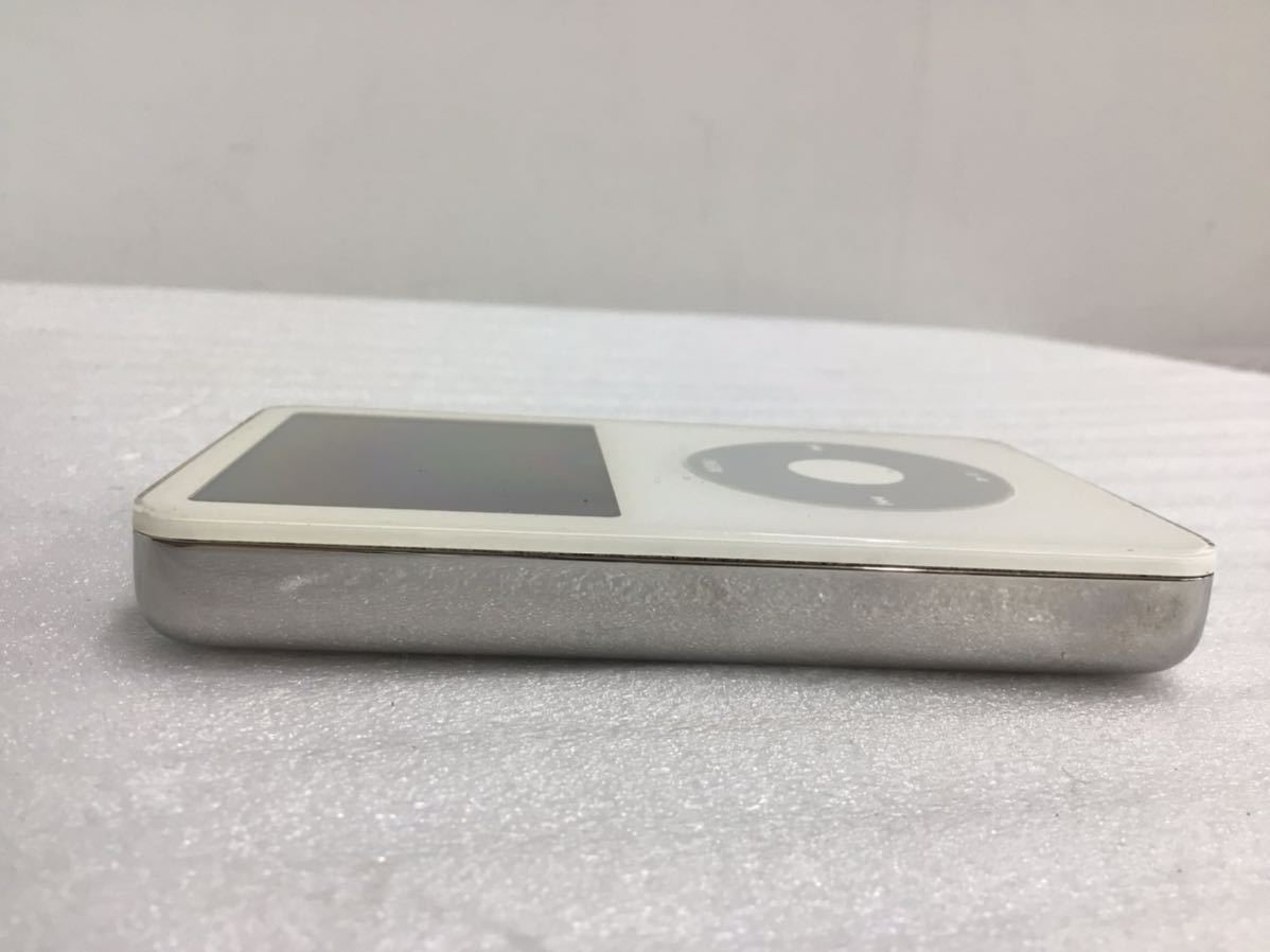 iPod classic A1136 60GB Apple アイポッド 画面に乱れあり 付属品無し