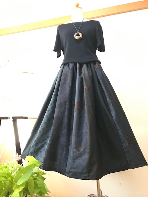 本物保証，低価 4226/手織り大島&紬/数種の青系の紬の着物 スカート 裏付き 着物リメイク(女性和服、着物)｜売買されたオークション情報、yahooの商品情報をアーカイブ公開 - オークファン その他