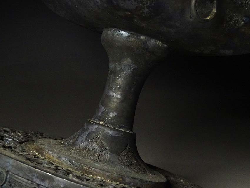 饕餮紋 青銅器 中国古玩 時代物 唐物 緑屋t□ 古銅 高約32.5