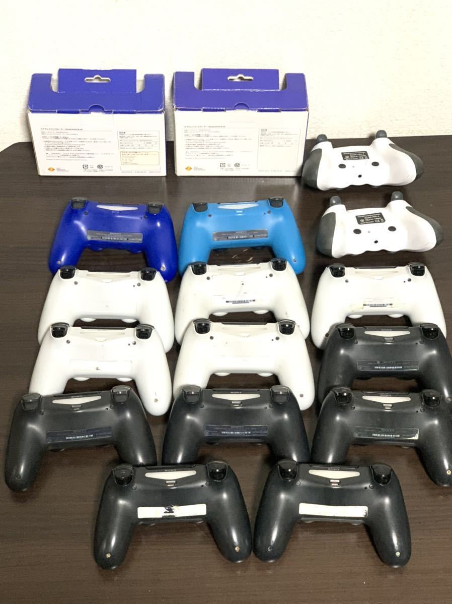 純正品ワイヤレスコントローラー (DUALSHOCK 4) ジェット・ブラック