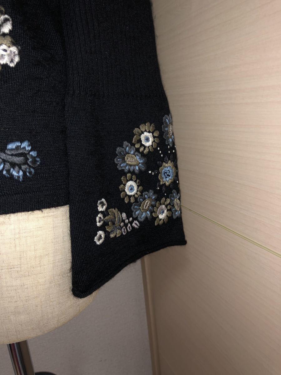 トクコ TOKUKO 1er VOL 》 カーディガン 刺繍 サイズ9 M
