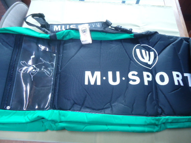 M・U　SPORTS　キャディーバッグカバー