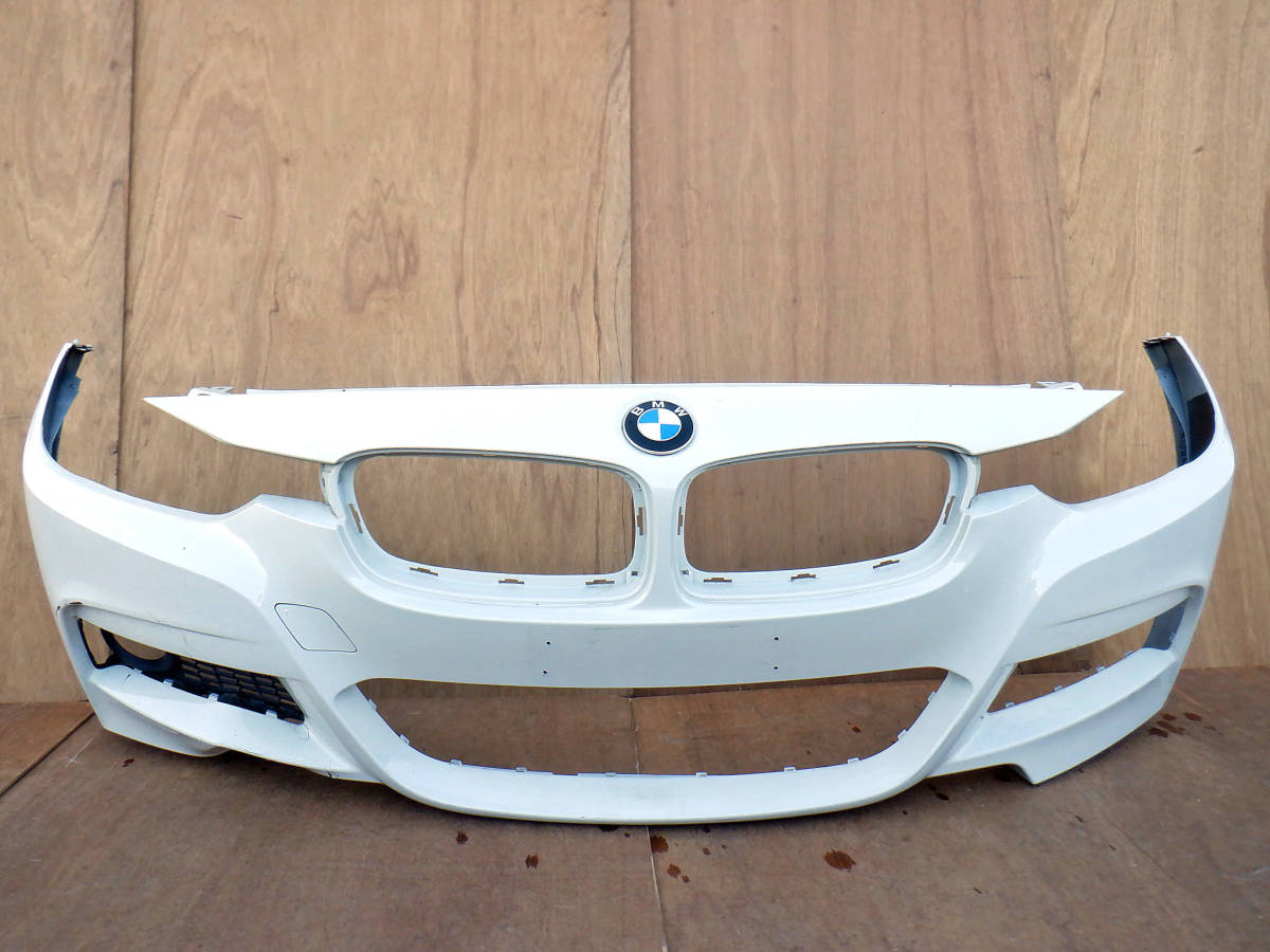 BMW 3シリーズ F30 Mスポーツ 純正フロントバンパー 054 428 / 773828-10 バンパー ホワイト 牽引フック カバー ...