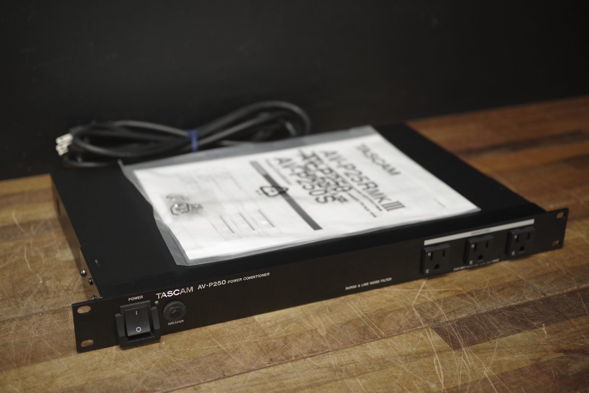 TASCAM タスカム AV-P250 パワーディストリビューター 