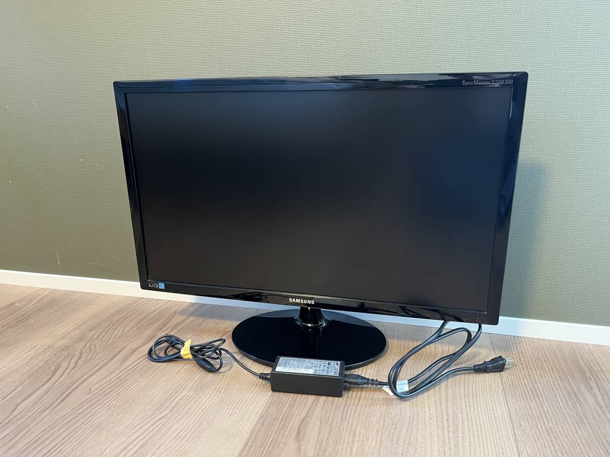 SAMSUNG S24B300B 24型 24インチ モニター フルHD（1920x1080） パソコン ゲーム サムスン