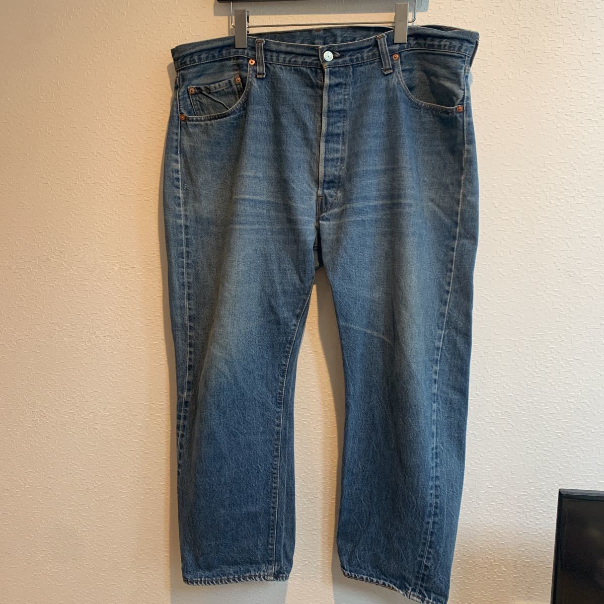 格安，大得価 Levi