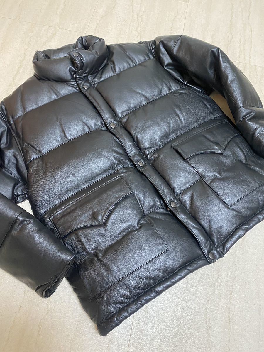 非売品 サントリー・BOSS 本革 レザーダウンジャケット エンボス加工 M サントリー ボス SANTORY BOSS レザーダウンジャケット M ブラック 黒