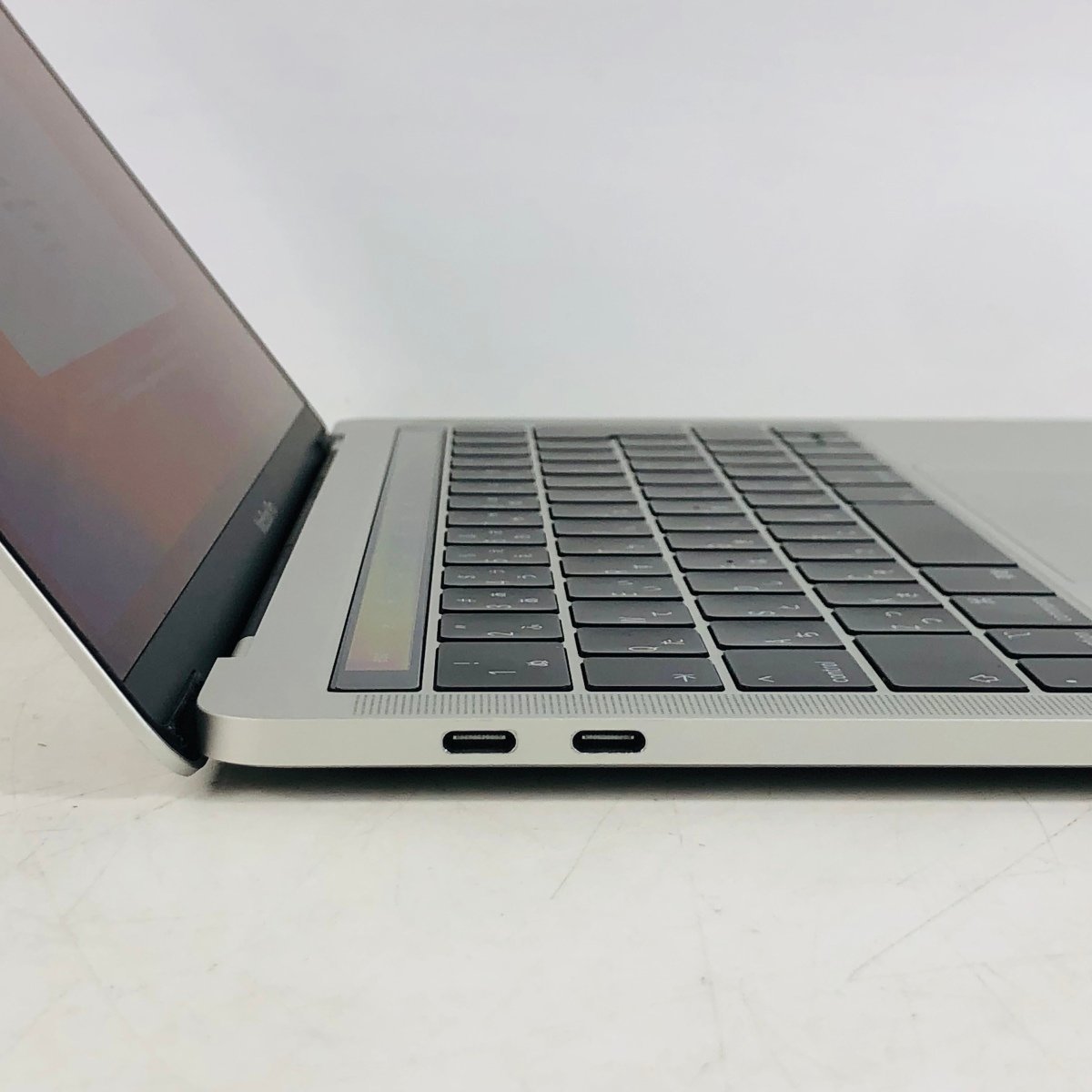 MacBook Pro ジャンク Touch Bar＋Touch ID 15インチ (Late 0 (Mid 13