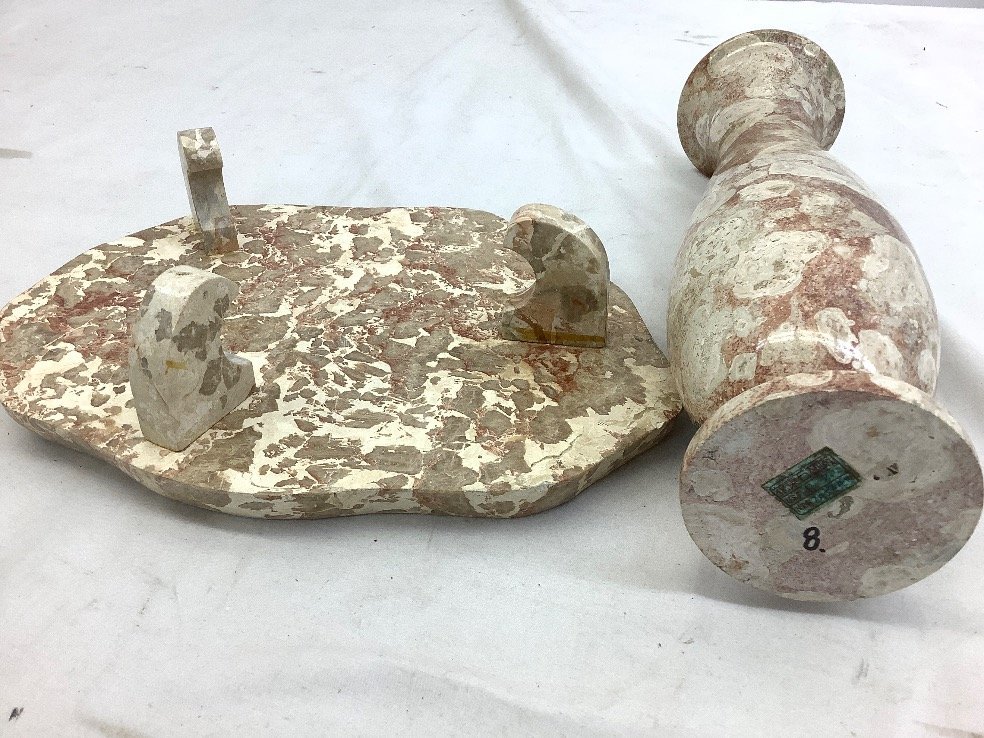 秋田産珪化木370キロ木化石庭石鑑賞石石置物オブジェインテリア