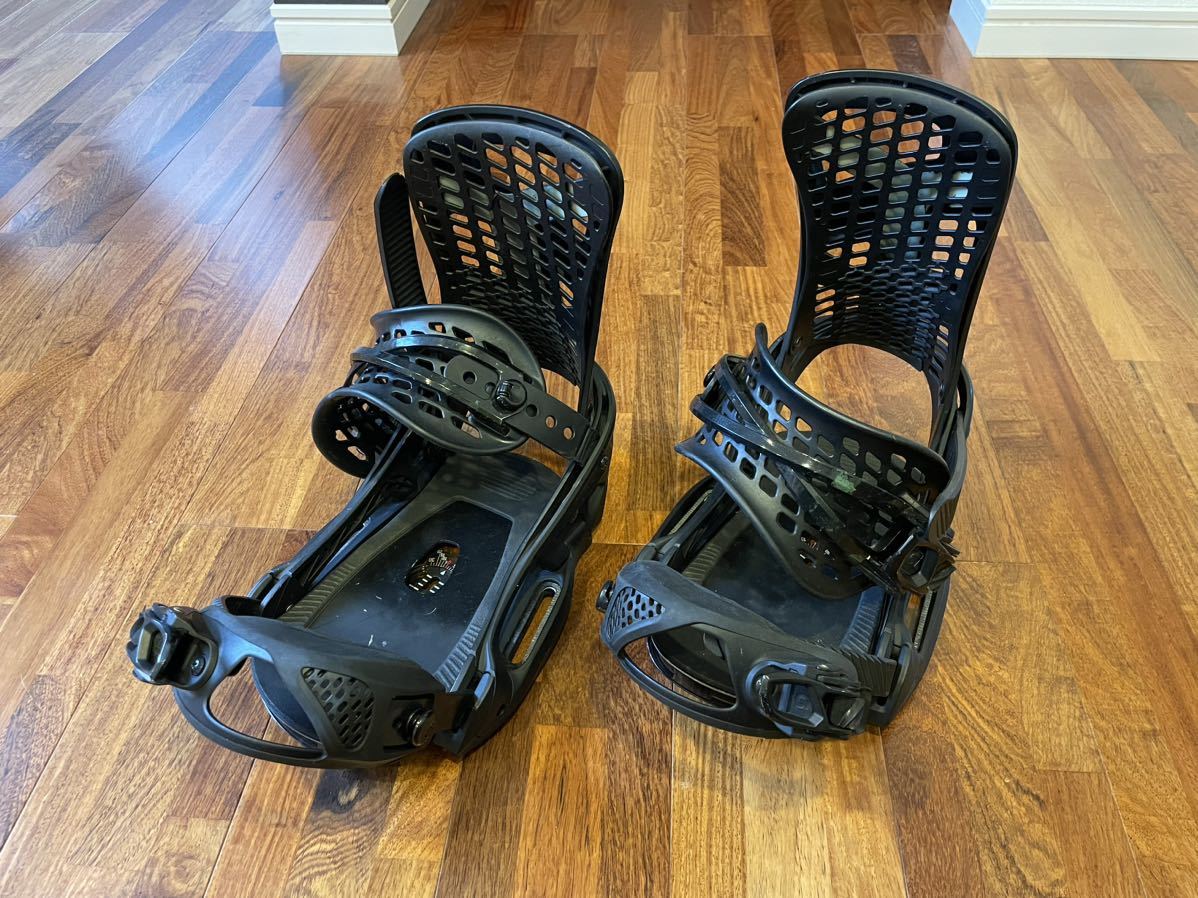 BURTON GENESIS EST ジェネシス サイズM バートン EST Mサイズ 美品