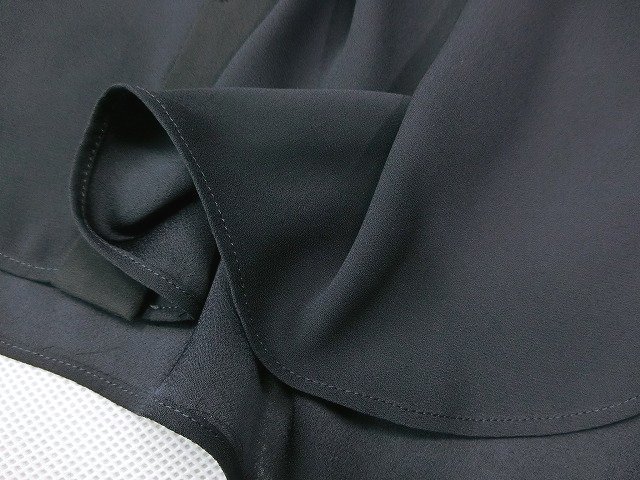 &frasl; 23区 洗えるバックサテンアムンゼン ブラウス バックサテンアムンゼン フロントタックブラウス ブザムディテール リボン付き セール 0 スキッパー フリルデザインシャツ タイプリント VERY掲載バックサテンアムンゼン L S