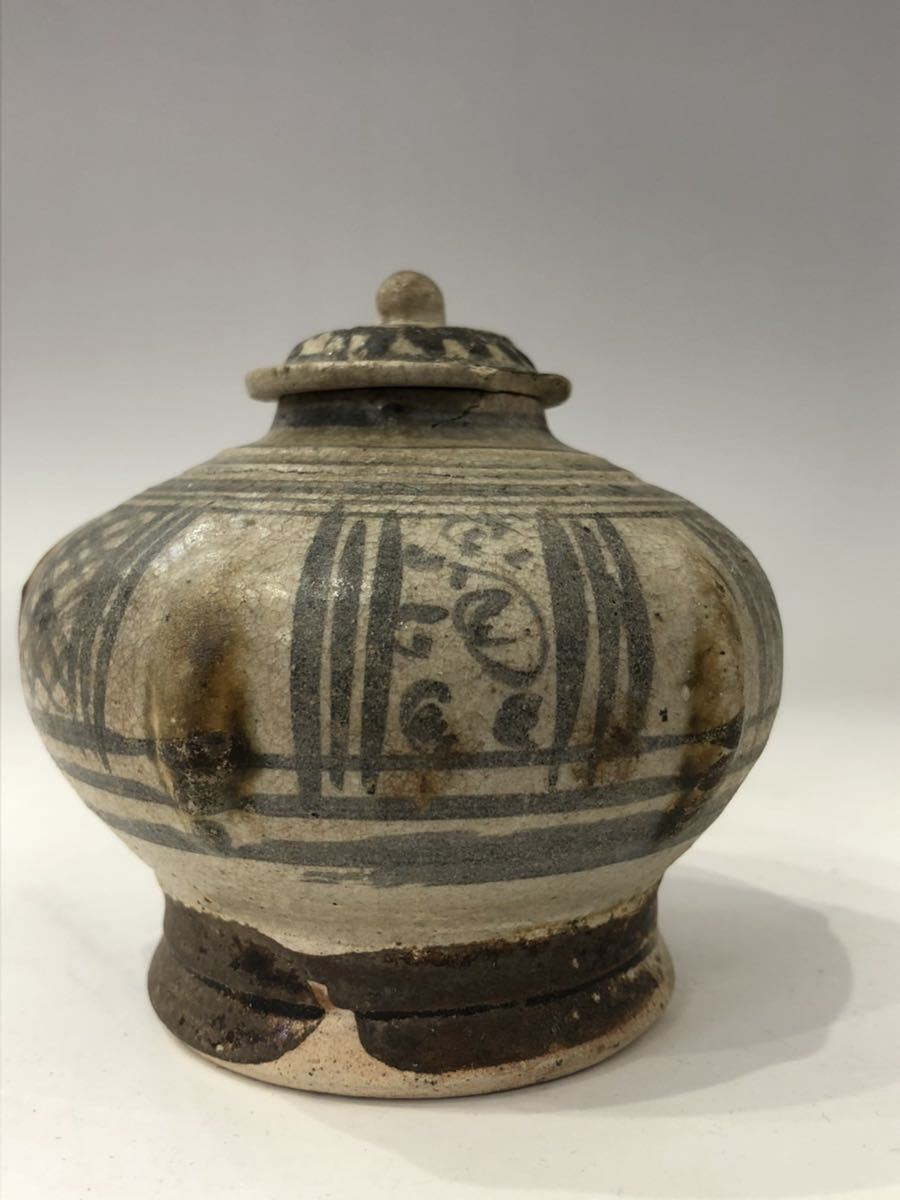 スコータイ王朝 14世紀 スワンカローク窯 宋胡録蓋小壺(東南アジア  