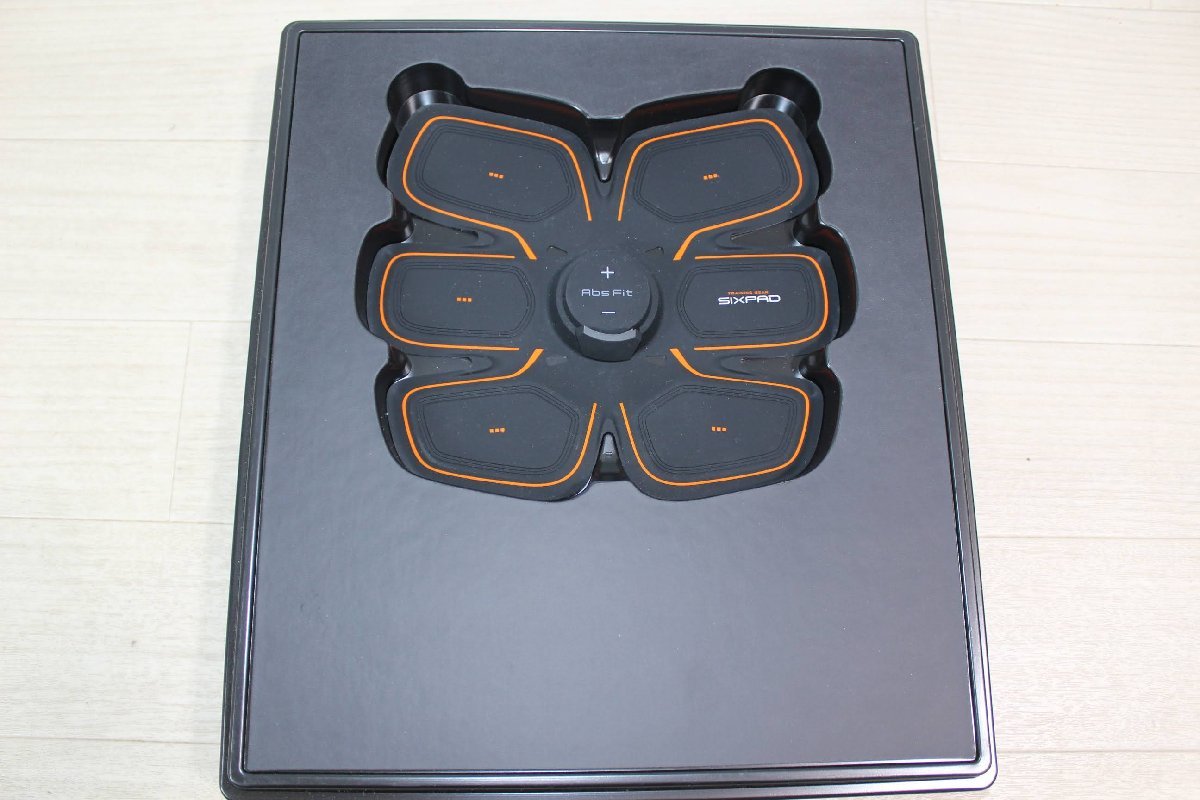 1円スタート】(7) G7487 SIX PAD Abs Fit2 シックスパッド アブズ