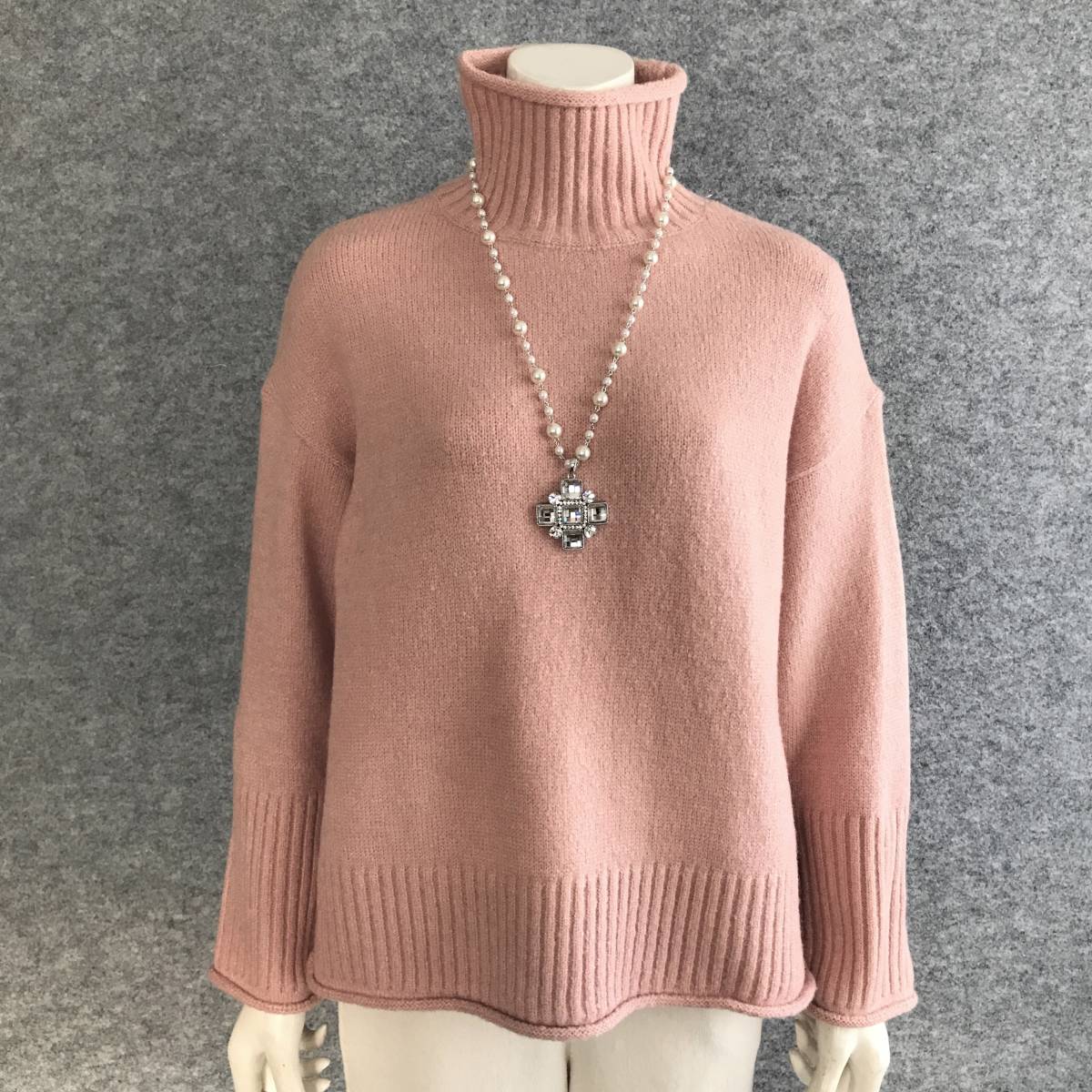 ◆新品◆*キレイめざっくり*ハイネック ボリュームニットプルオーバー*Pink*