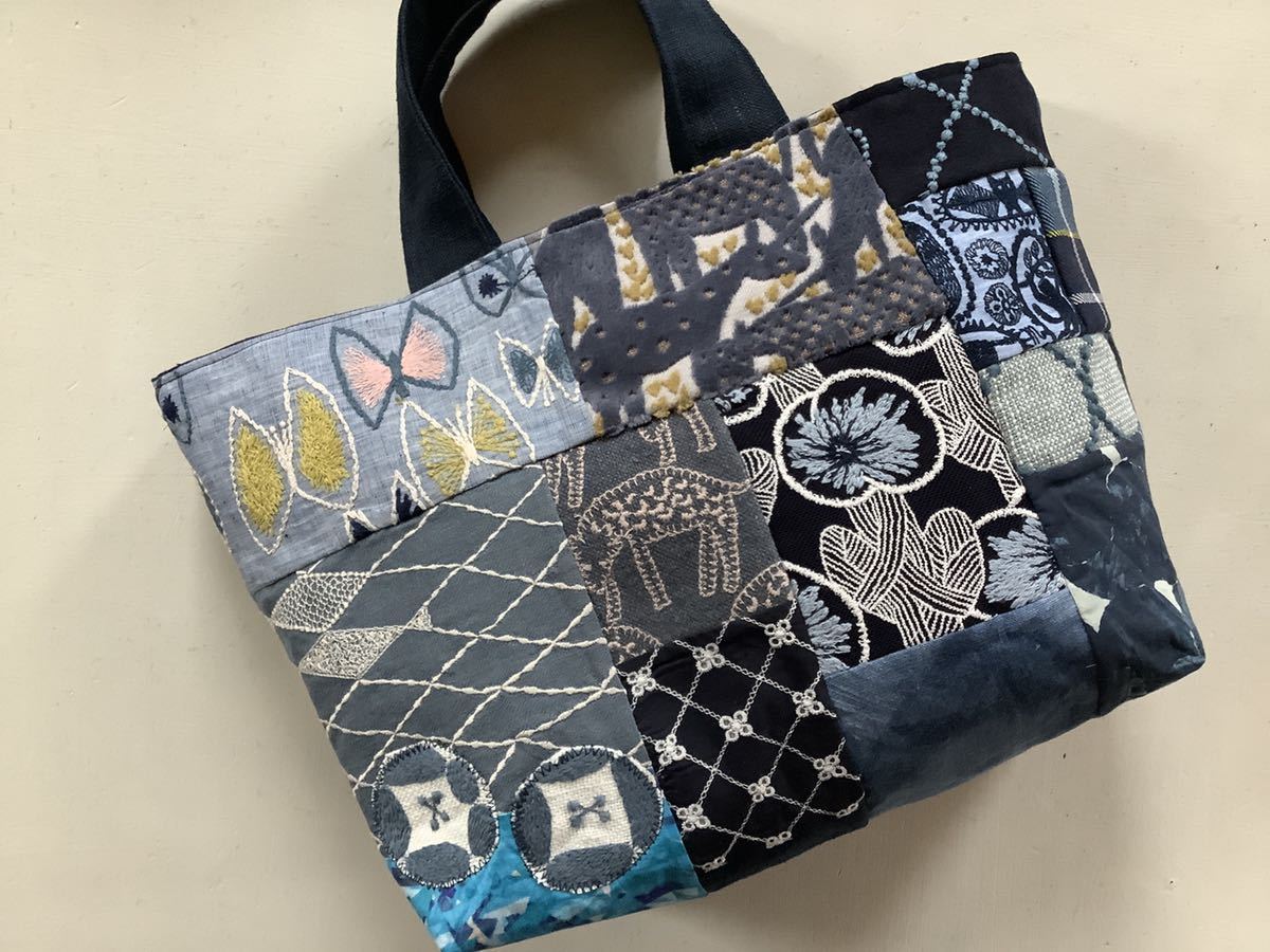 ハンドメイド ミナペルホネン ハギレとリネンのマルシェバック(hana 