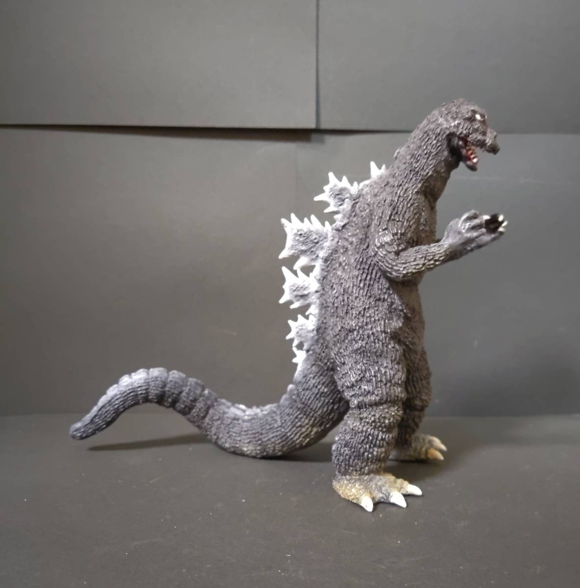 ゴジラ怪獣ソフビ リペイント完成品 - ゴジラ 地球最大の決戦