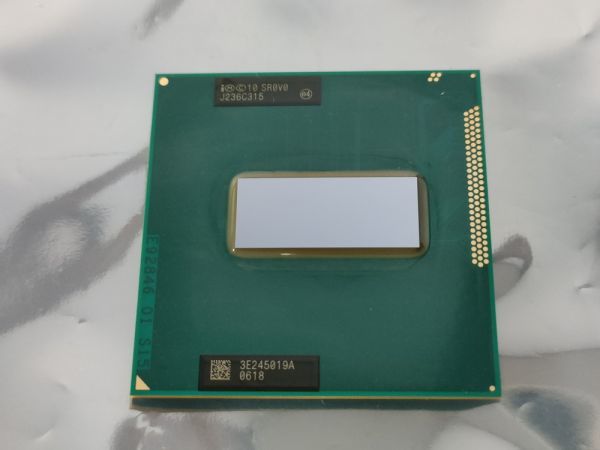 Core Intel i7 3632QM 2.2GHz Quad-Core SR0V0 CPU 6M (SR0V0) PGA 0 