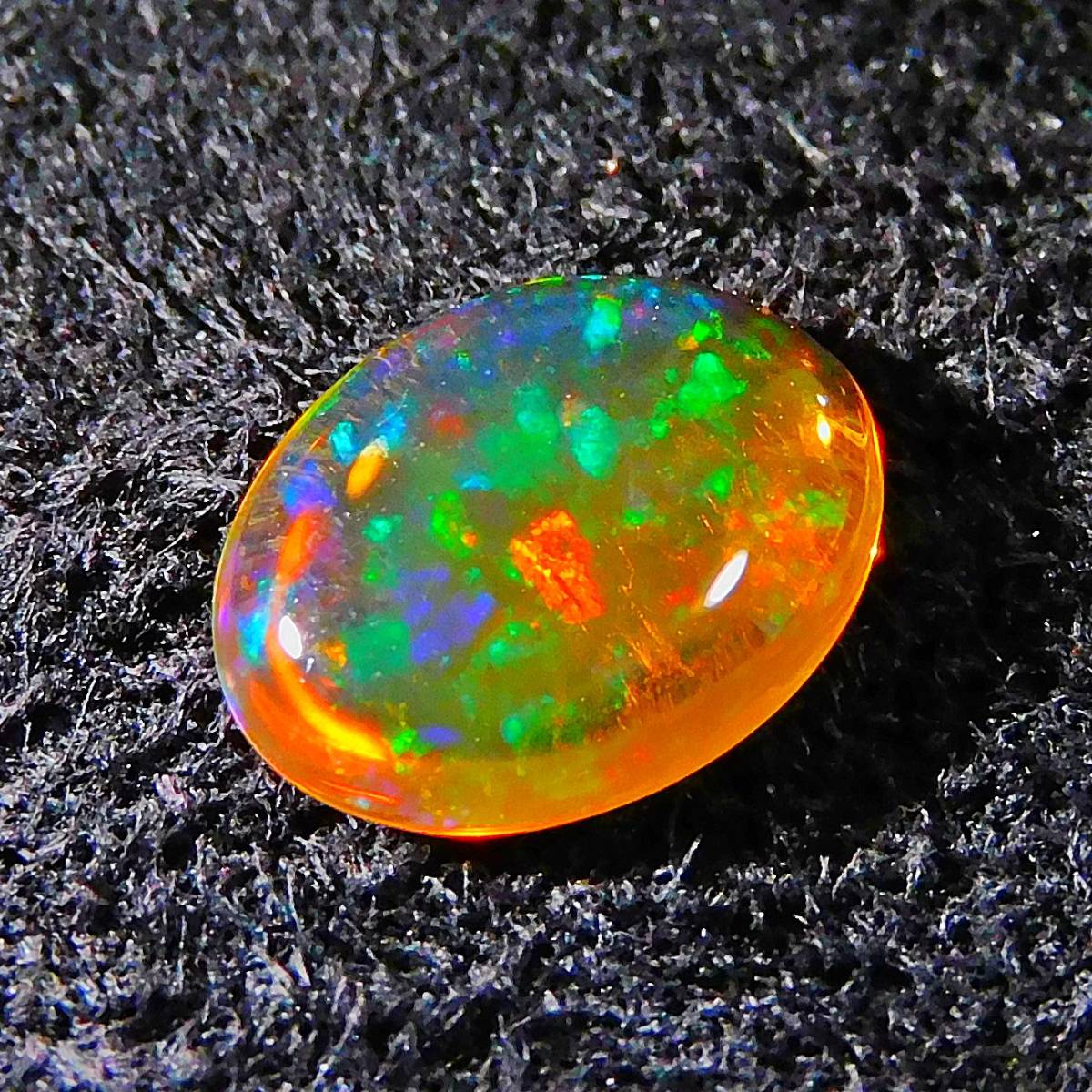 最新作，新作 遊色抜群 天然ファイヤーオパール 0.84ct Fire Opal 遊色 裸石 ジュエリー(オパール)｜売買されたオークション情報、yahooの商品情報をアーカイブ公開 - オークファン オパール