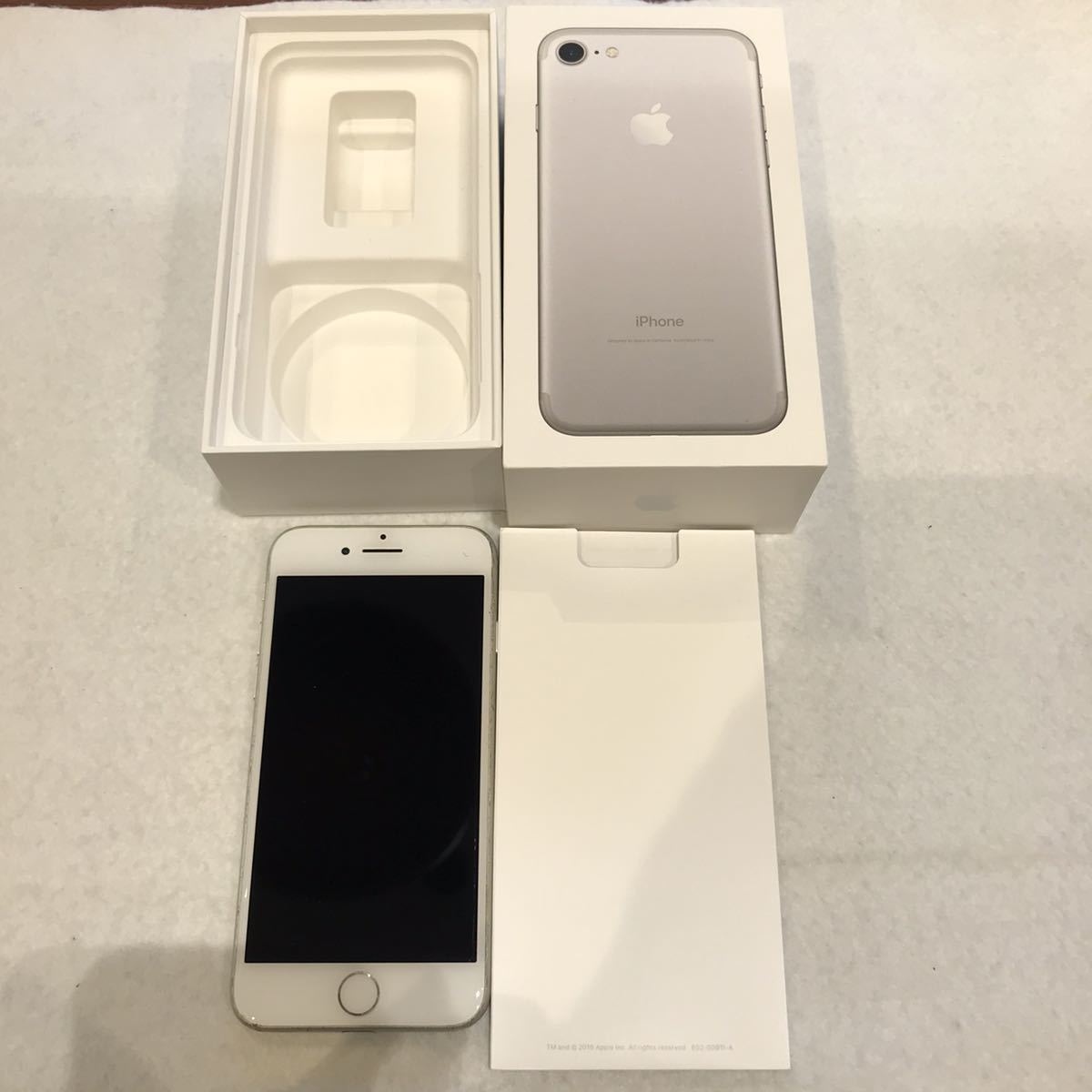 ◇iPhone7 SIMフリー SIMロック解除 Apple iPhone 32GB シルバー 判定