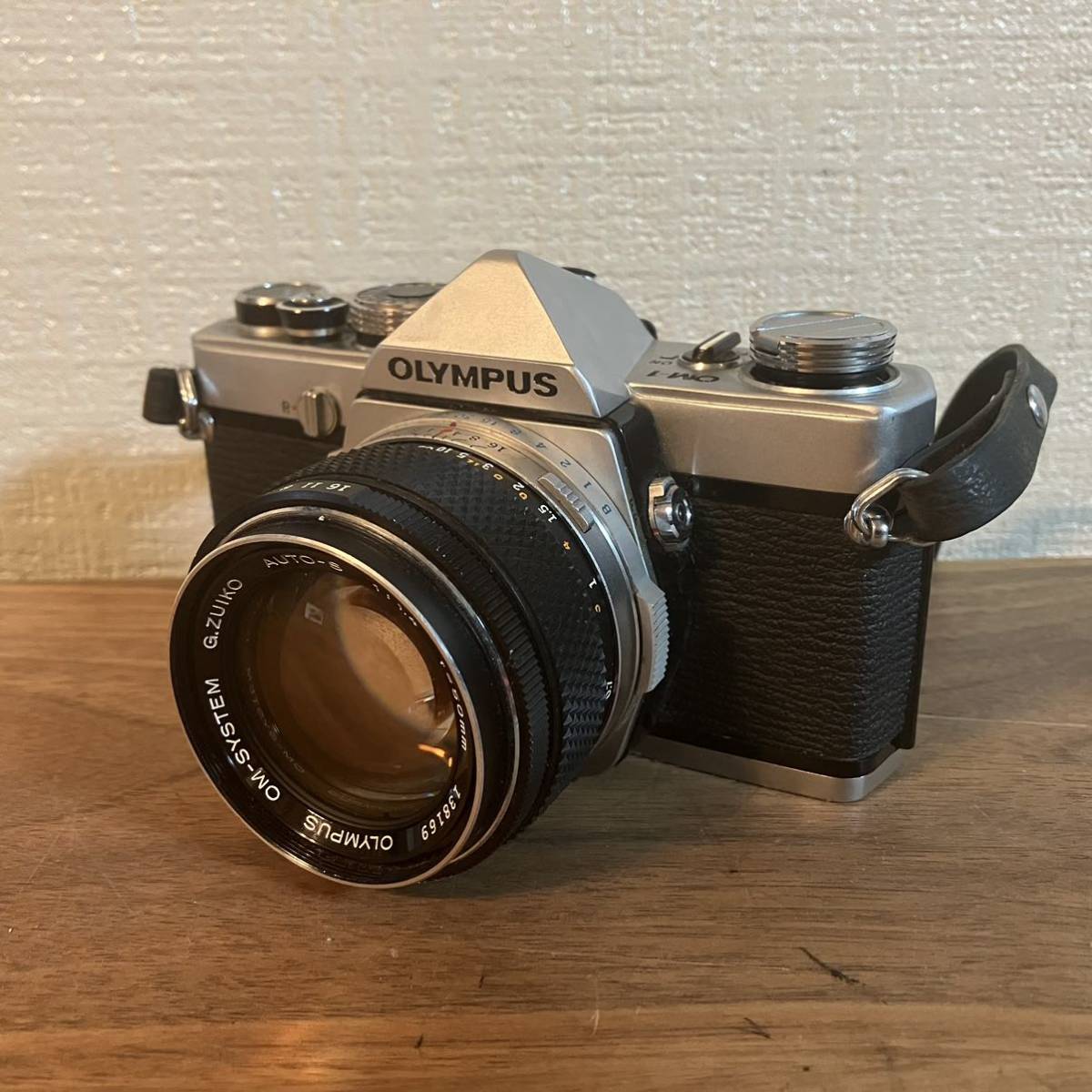 d*3様 OLYMPUS OM-1 一眼 1:1.4 50mm 動作未確認 動作未確認 OLYMPUS OM-1 G.ZUIKO AUTO-S 1:1.4 f=50mm OM-SYSTEM