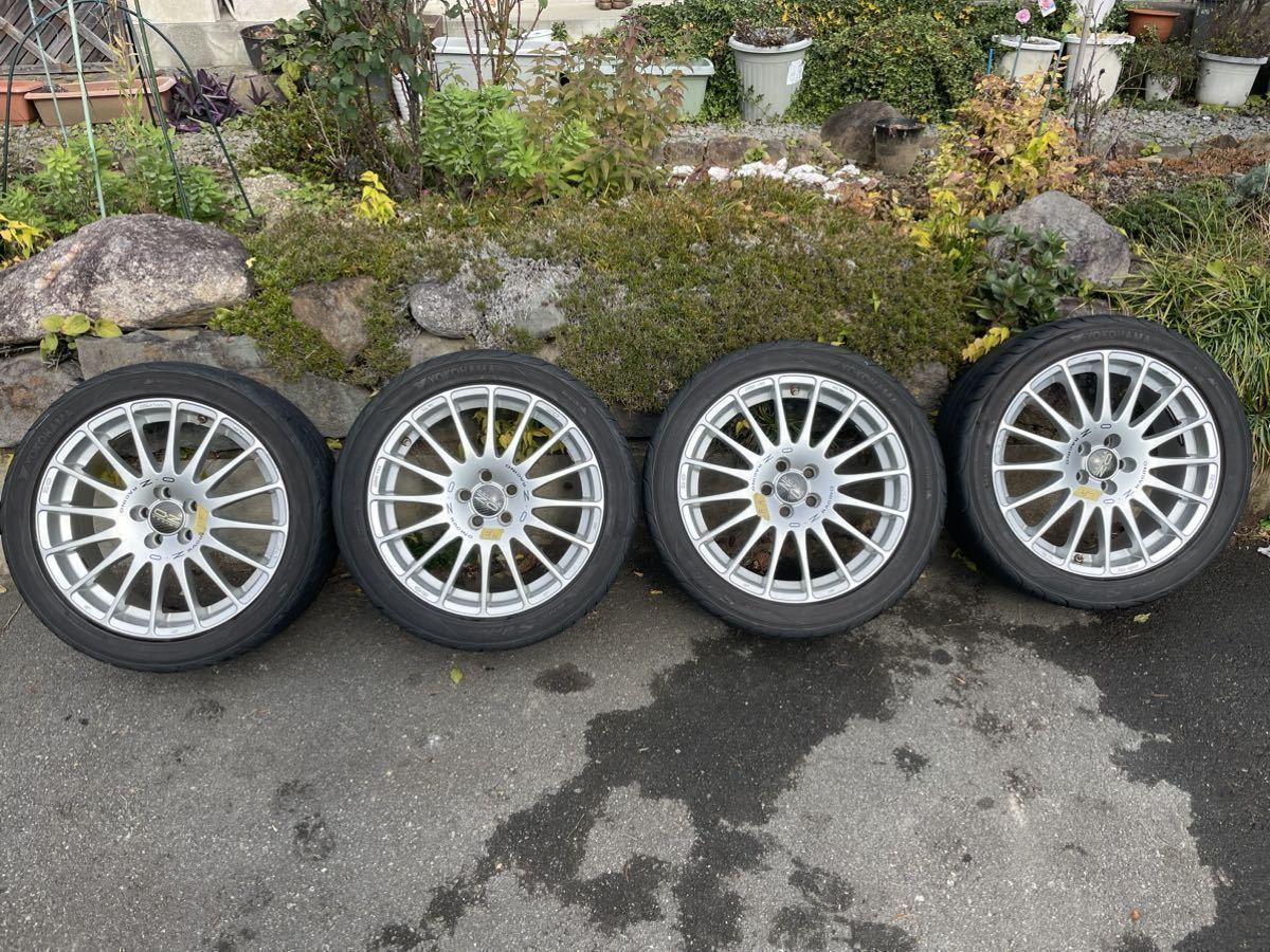 OZ RacingスーパーツーリズモGT 17in PCD100 7J＋38 5H アウディTT 