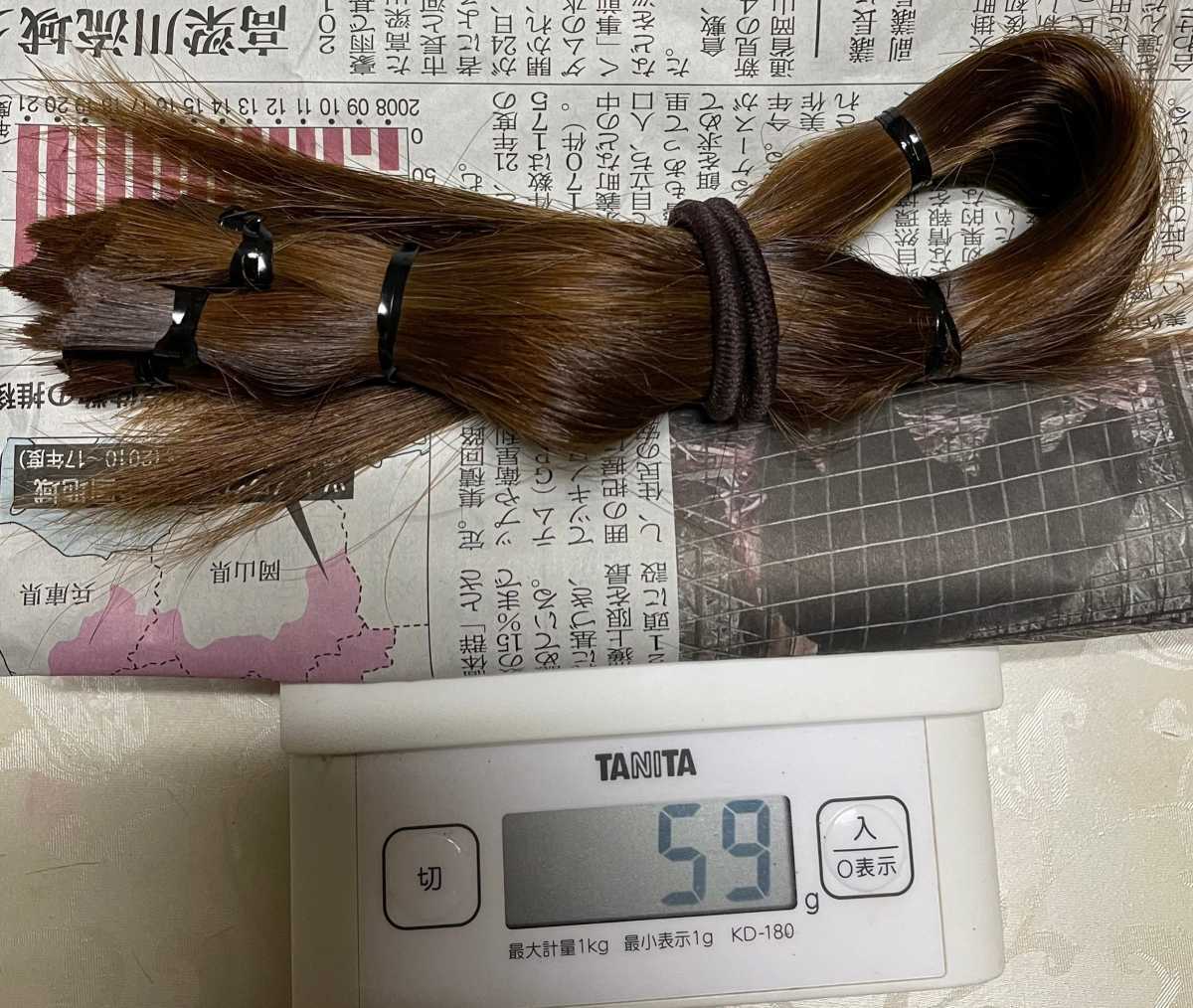 髪束 髪束59cm 20代後半 髪の毛 極上ツルサラ髪 太束 | 束