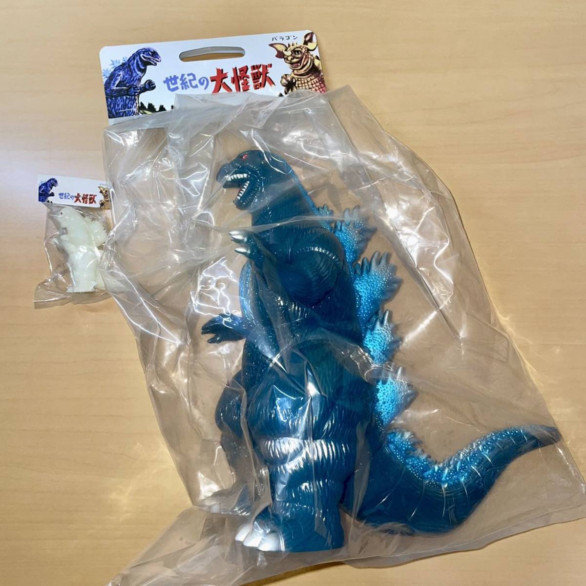 0 マルサン クラシック デスゴジ 黒×赤目 ゴジラ マル ブルー - Yahoo
