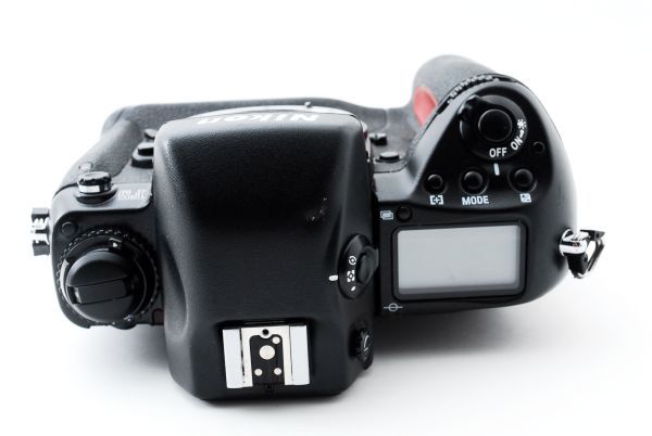 【動作好調】 Nikon F5 ニコン 一眼レフ フィルムカメラ ボディ 大人気 Nikon フラッグシップ機 #701 F5 Nikon ニコン 9125中古品 中古Nikon 整備