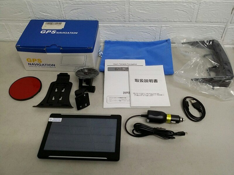 美品 カーナビ GPS Satellite Navigation 7インチ ポータブルナビゲーション 8GB メモリ