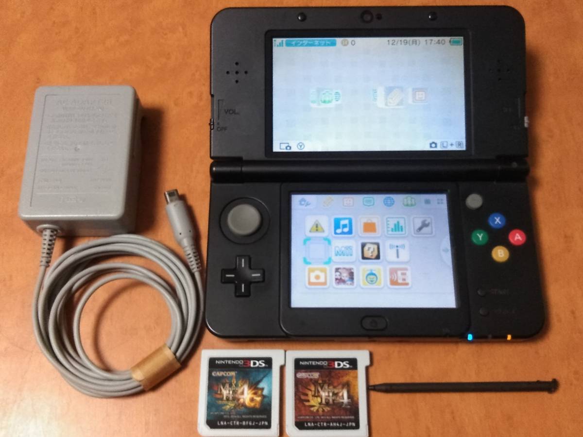 希少 New3DS ブラック モンハンクロスカバー 中古 Ver11.3.0-36J 純正  