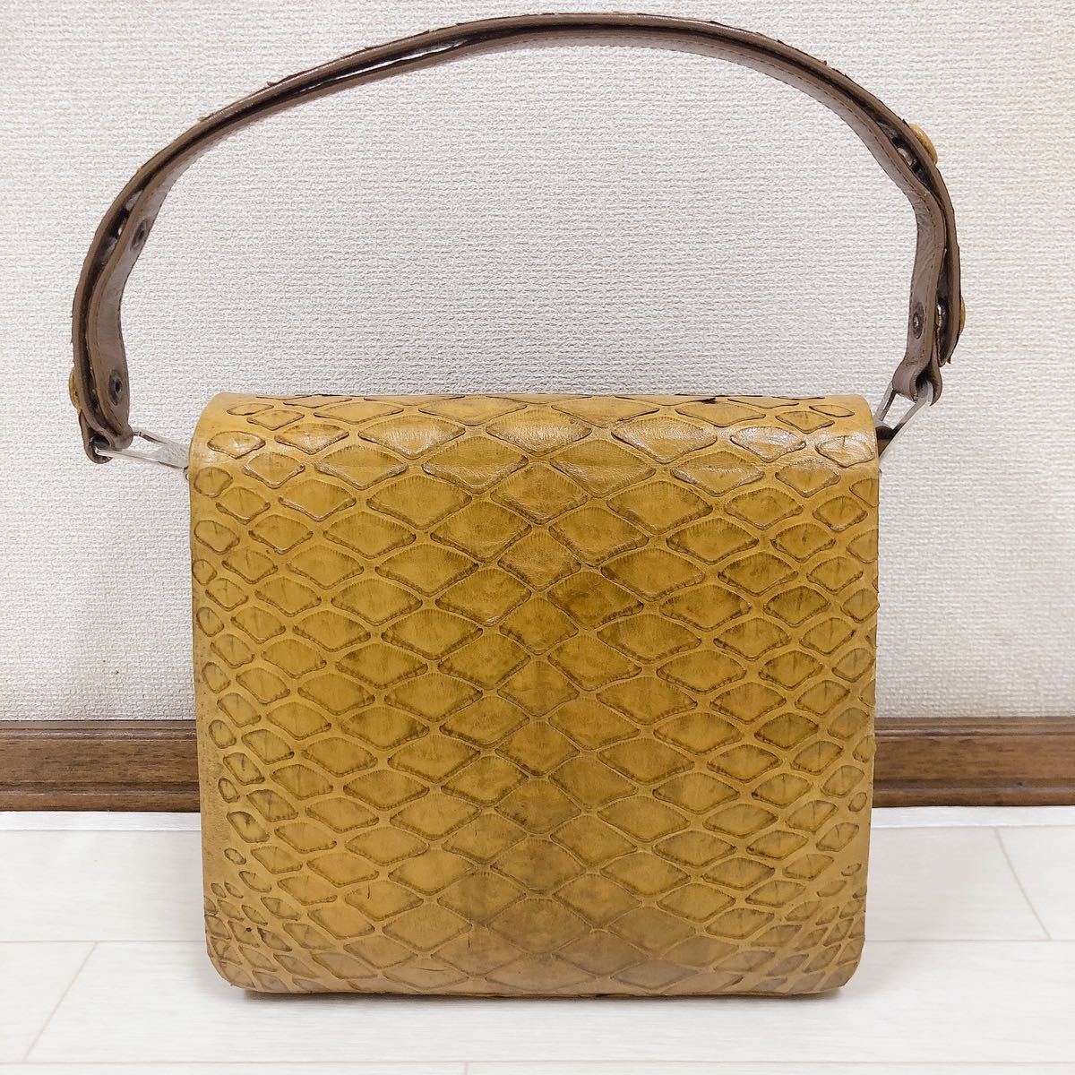 エキゾチックレザーまとめ センザンコウ 穿山甲 アリクイ 亀革 