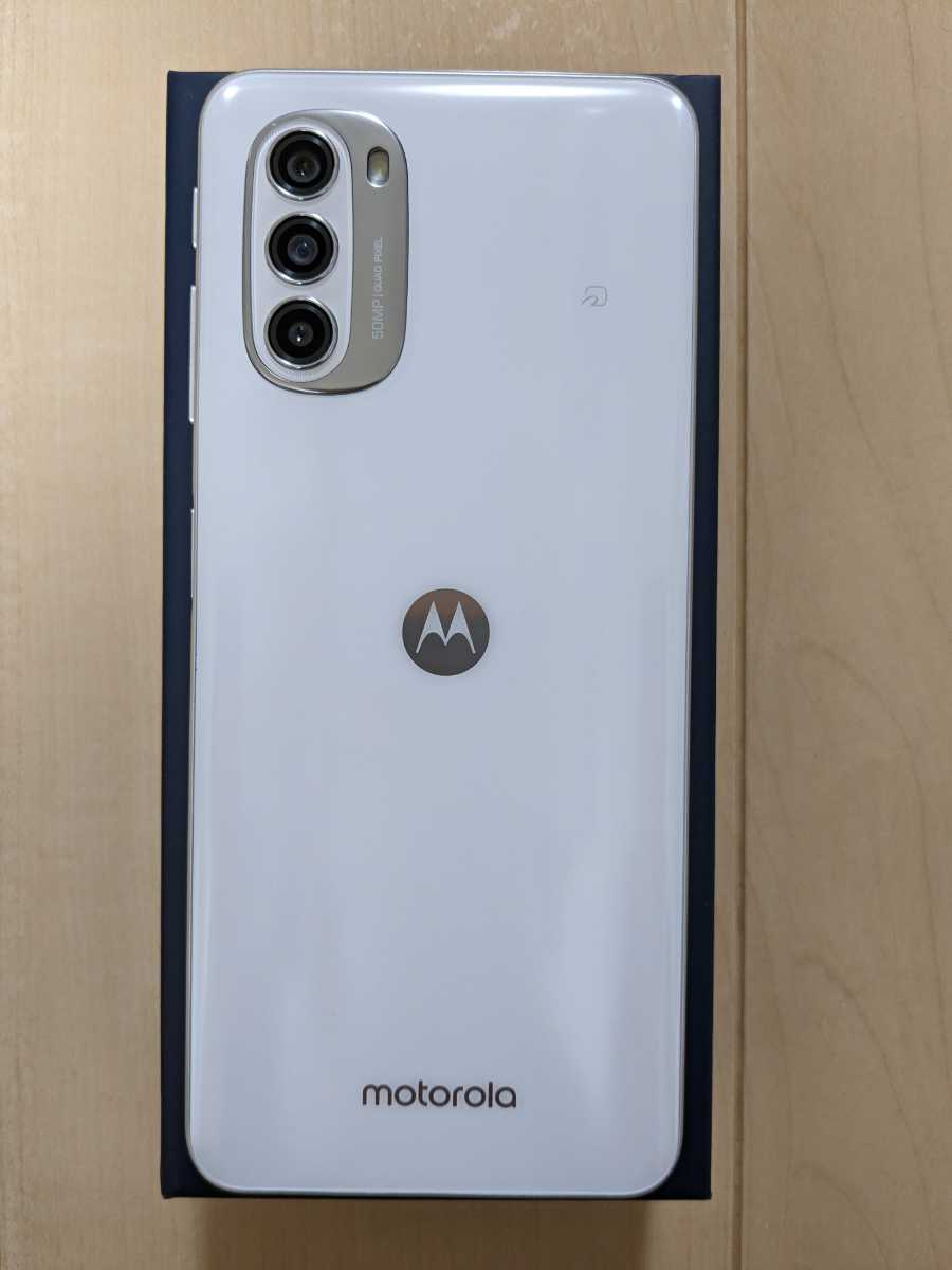 5G g52j moto パールホワイト 128GB Motorola SIMフリー Moto G52J