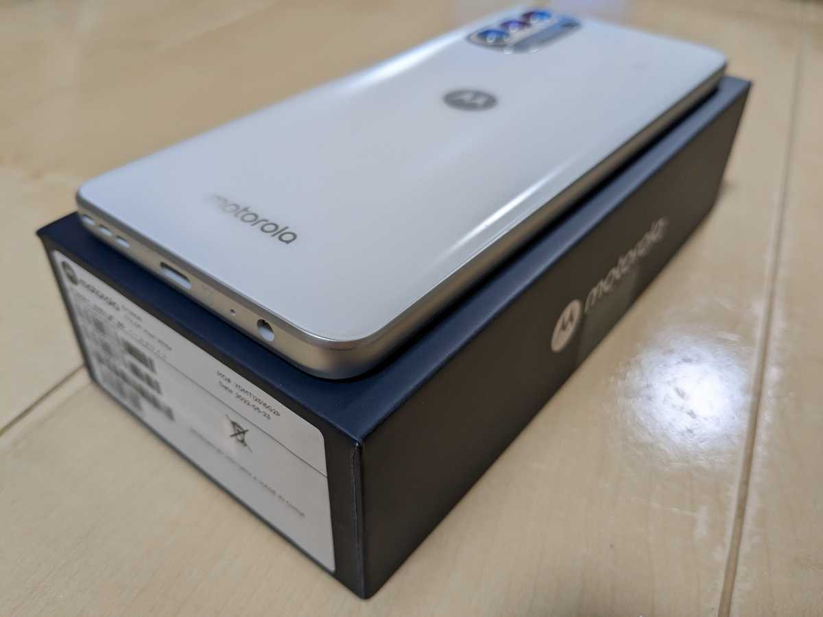 5G g52j moto パールホワイト 128GB Motorola SIMフリー Moto G52J