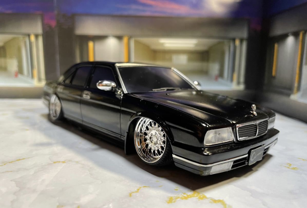 アオシマ シーマ Y32プラモデル完成品 1/24(アオシマ)｜売買された 