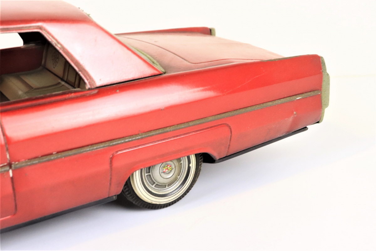Cadillac キャデラック 赤 レッド 日本製 ブリキ 車 全長約42cm アメ車 