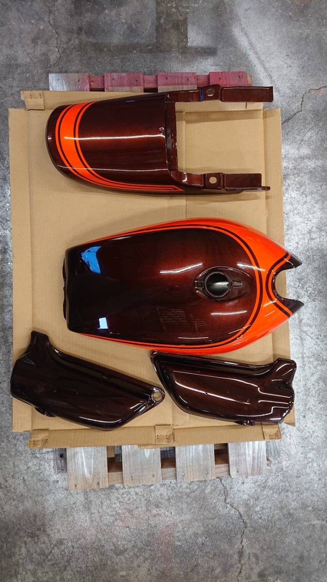 z1 z2 kz900火の玉外装セット1式 Z1 Z2 KZ 火の玉 外装一式 自動車、オートバイ タンク 【公式通販】