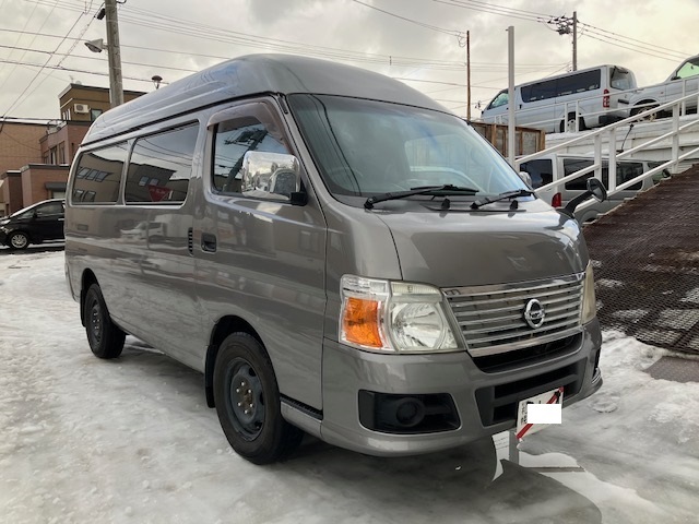 雪国必須の４WD キャラバン スーパーロング ハイルーフ　 まだまだ走る13.5万キロ 車検取得渡し（Ｒ6年1月まで）ディーゼル 貨物登録車