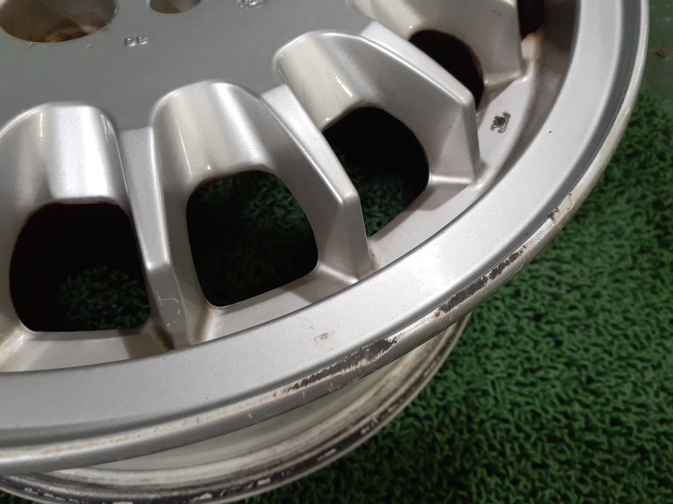 BMW E30 純正ホイール 14インチ PCD100 6J BMW 3シリーズ E30 純正