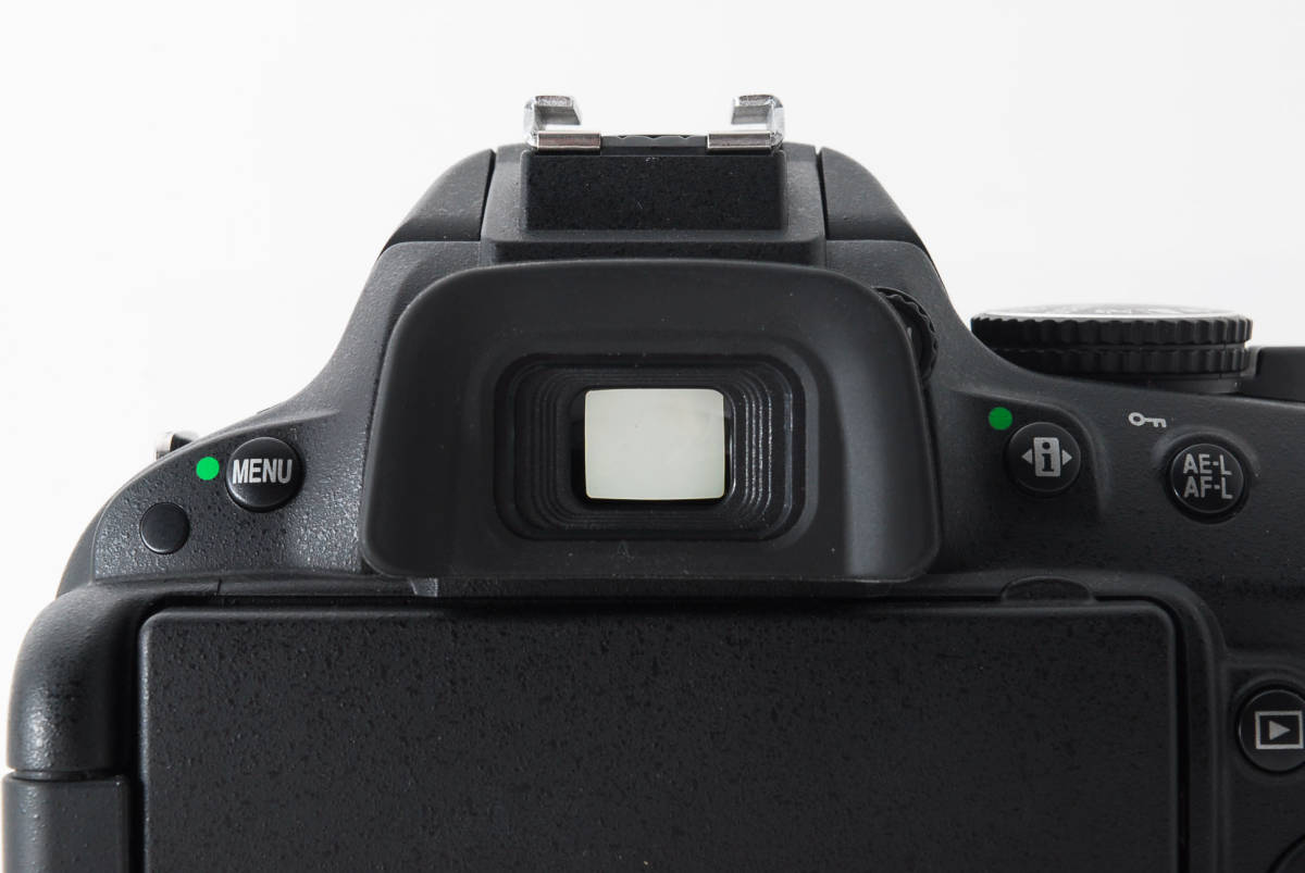 ショット数: 29033回 ニコン NIKON D5100 ボディ #1501 ニコン Nikon D5100 ショット回数 2886回 AF-S DX NIKKOR 18-55mm 1