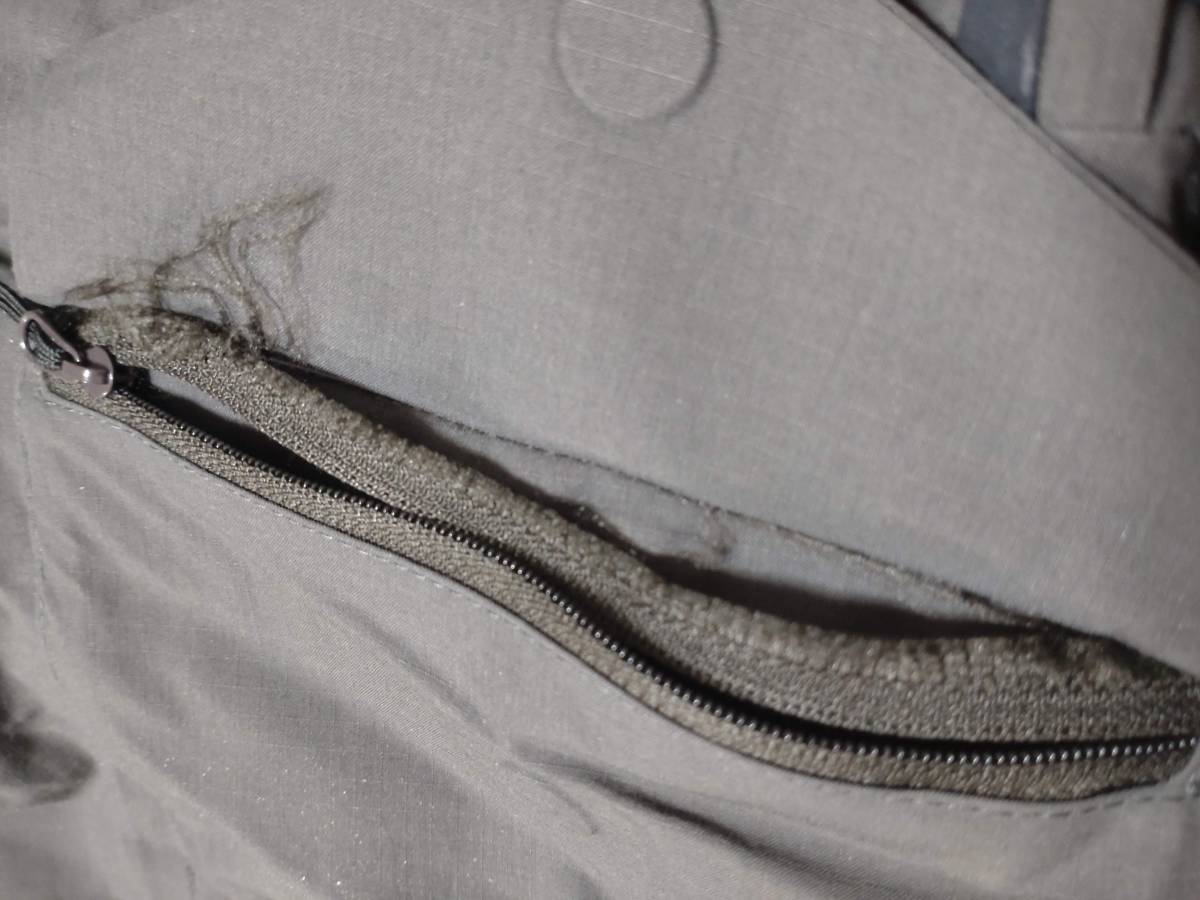 中古品 スノーボード ビブパンツ HOLDEN M's Highland Bib ホールデン