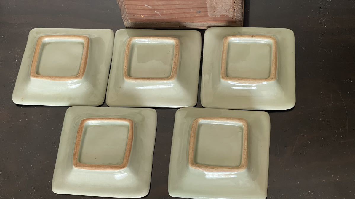 唐物 旧家 蔵出し 青磁皿 箱付 茶道具 陶磁器 骨董 古董 古美術 珍品