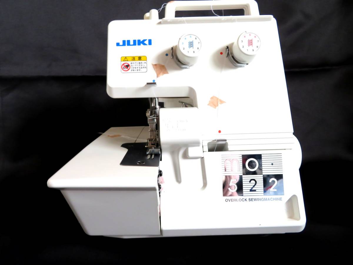 ○【ト葛】JIKI ジューキ ロックミシン MO-522 足ふみペダル ホワイト 