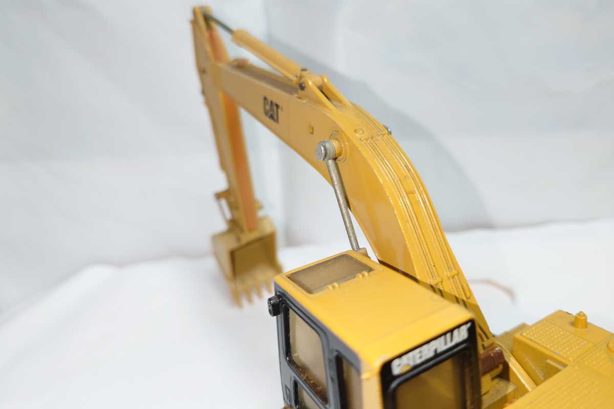 ジャンク品】1/40 新キャタピラー三菱 CAT 320 REGA 油圧ショベル(建設 