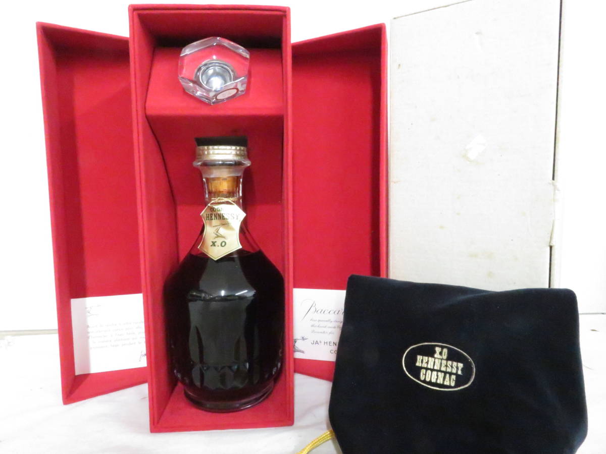 ☆☆未開栓　古酒　Hennessy XO Carafe Baccarat ヘネシー カラフェ バカラ コニャック 外箱・内箱・替栓　700ｍｌ　40度