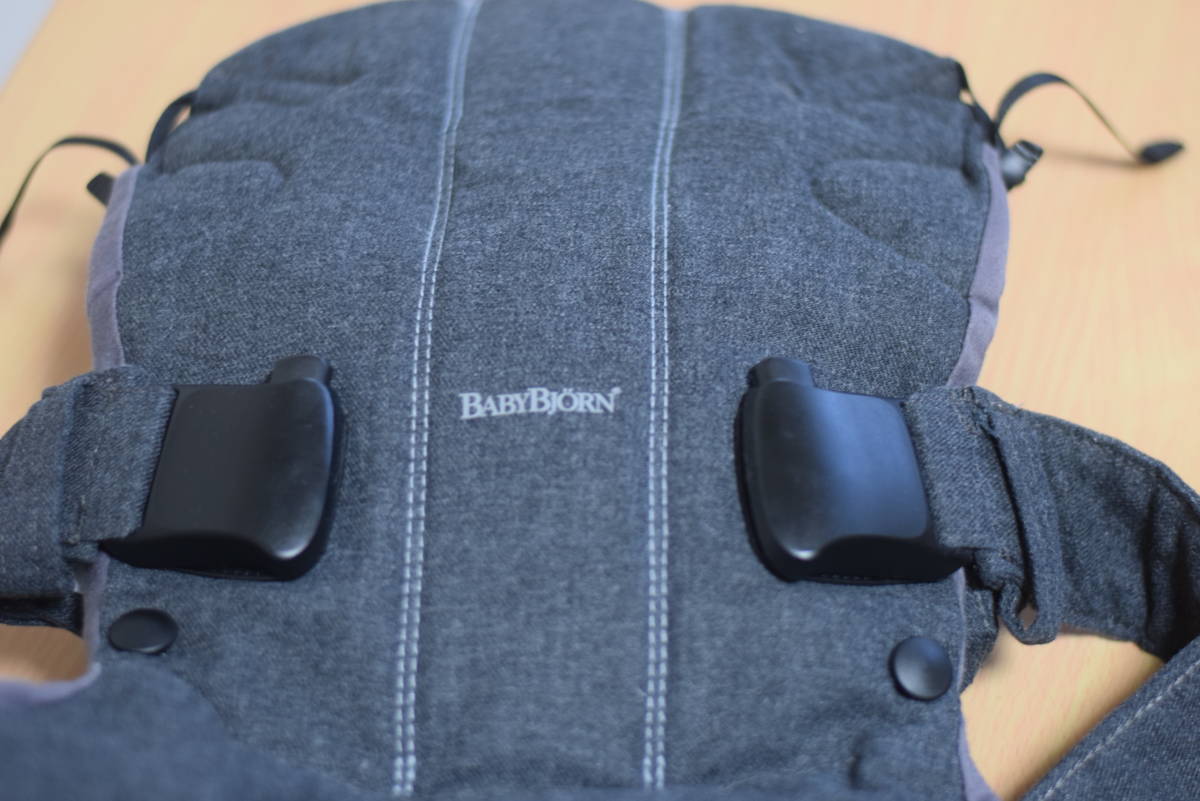 即決 Baby BjORN ベビービョルン 最上位 モデル ONE KAI 