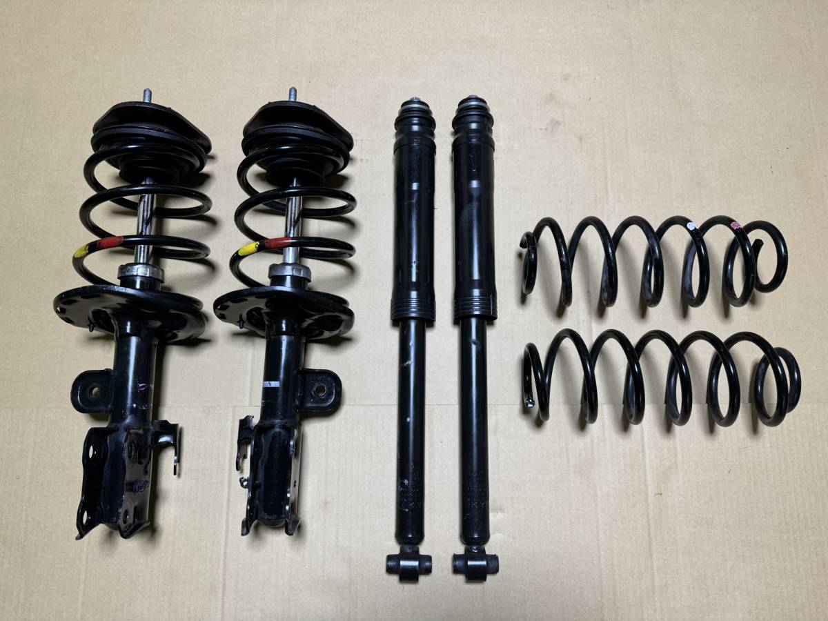 ZVW30 プリウス 30 後期 純正 エアサス サスペンション 一台分 セット ，，