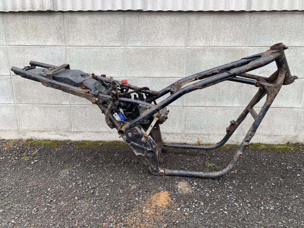 ゼファー400 メインフレーム　ZR400C-067 