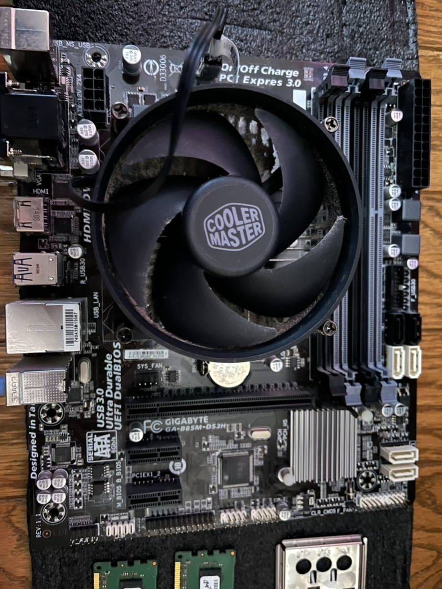 GIGABYTE マザーボード B85M-DS3H CPUCore i7 4770 MEMORY 8GBx2