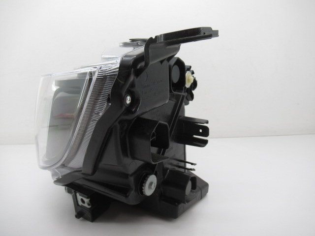 即決あり》 ソリオ MA37S 純正 左 ヘッドライト LED 【 KOITO 100