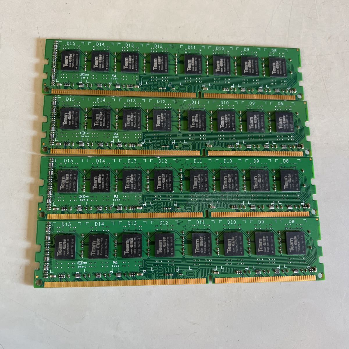 Team チーム TED38192M1333C9 4枚セット8GB DDR3 1333Mhz 動作未確認